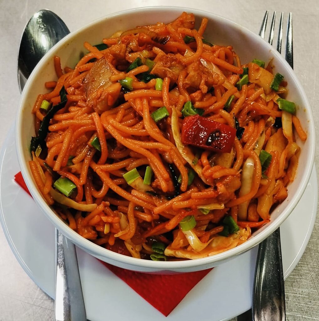 115. Küüslaugused nuudlid kanaga🌶️🌶️